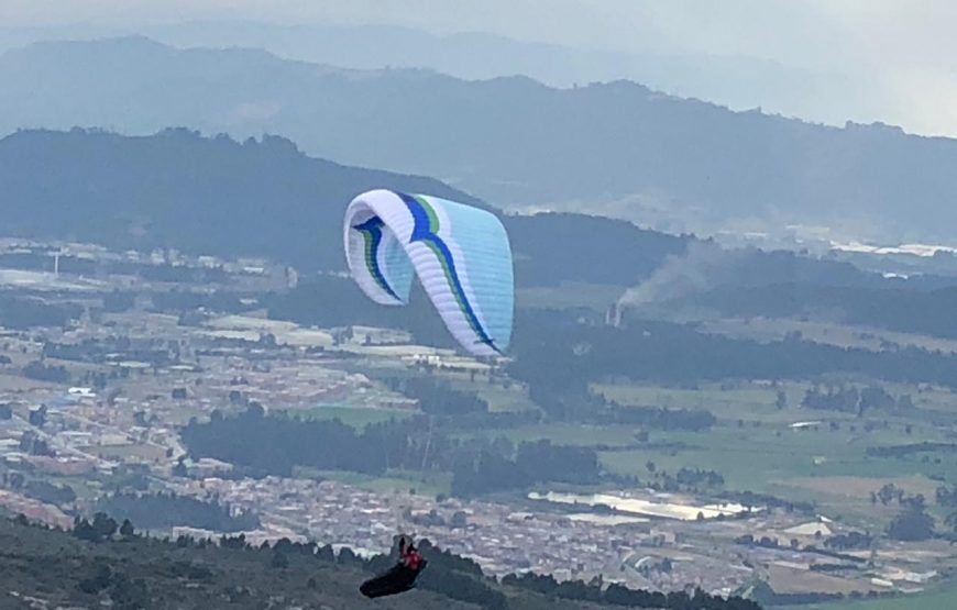 Vuela Parapente en Sopó