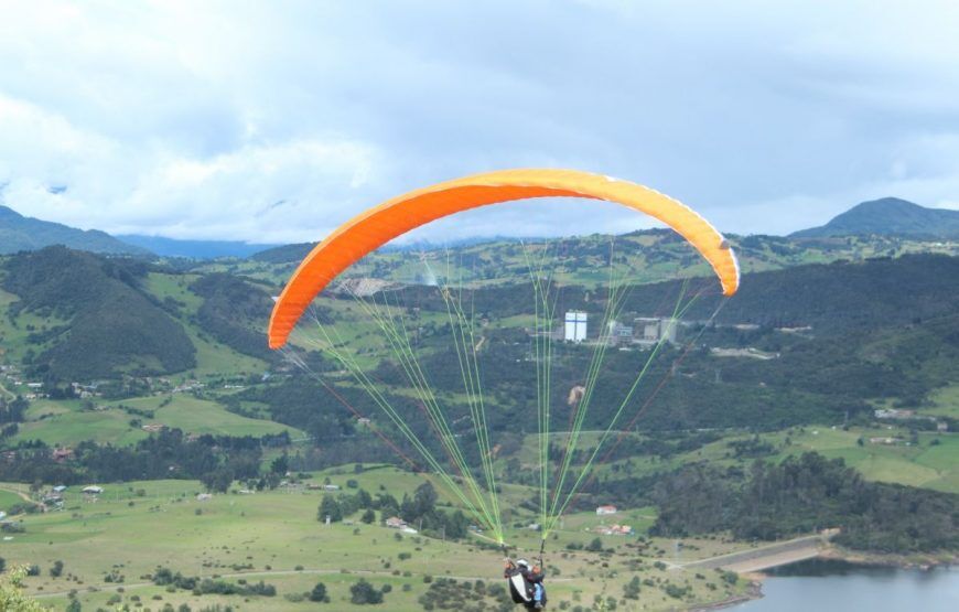 Vuela Parapente en Sopó
