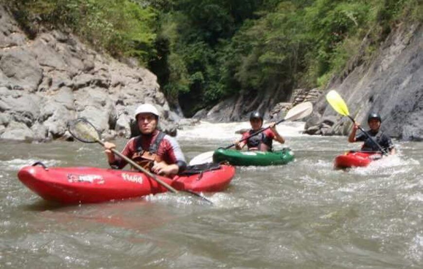 Curso de iniciación al Kayak en Tobia