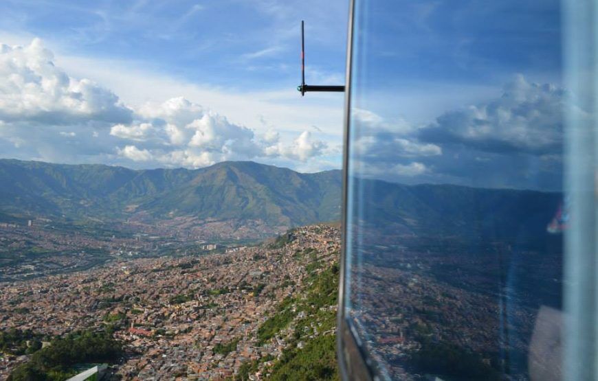 Sobrevuela Medellín en Helicóptero