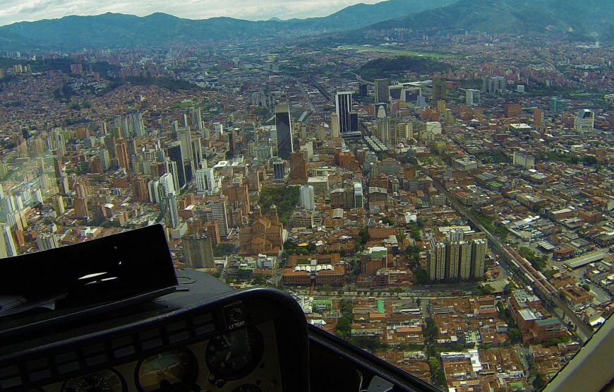 Sobrevuela Medellín en Helicóptero