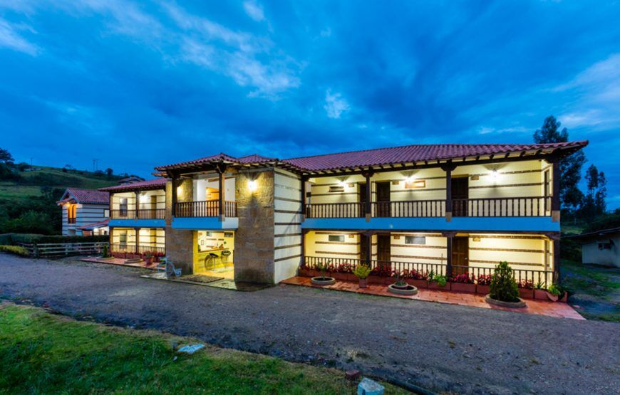 Hotel Ecoturistico la Periquera