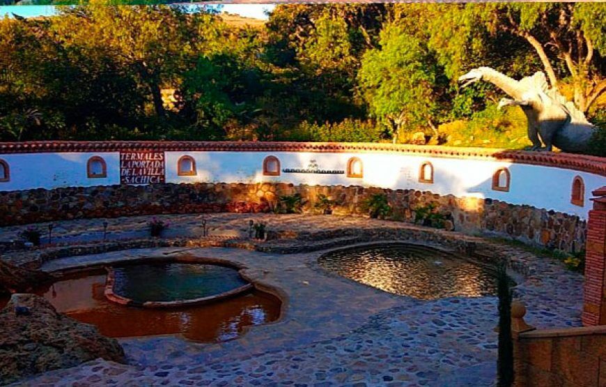 Villa de Leyva romántica: Viñedo, Termales y City Tour