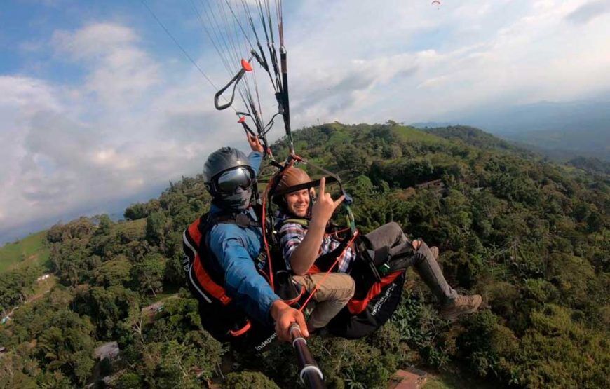 Vuela parapente en Guaduas Cundinamarca