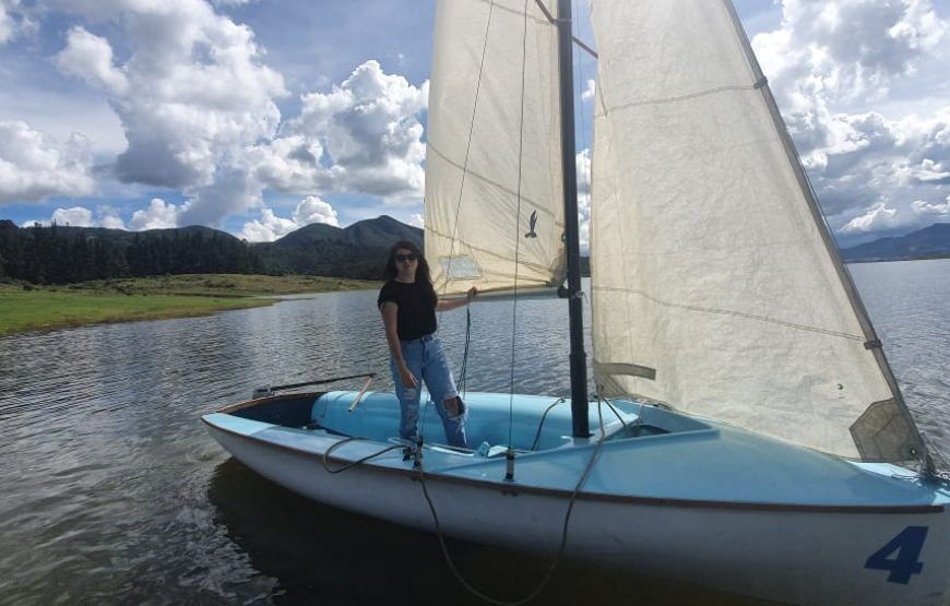 Velero en el Sisga