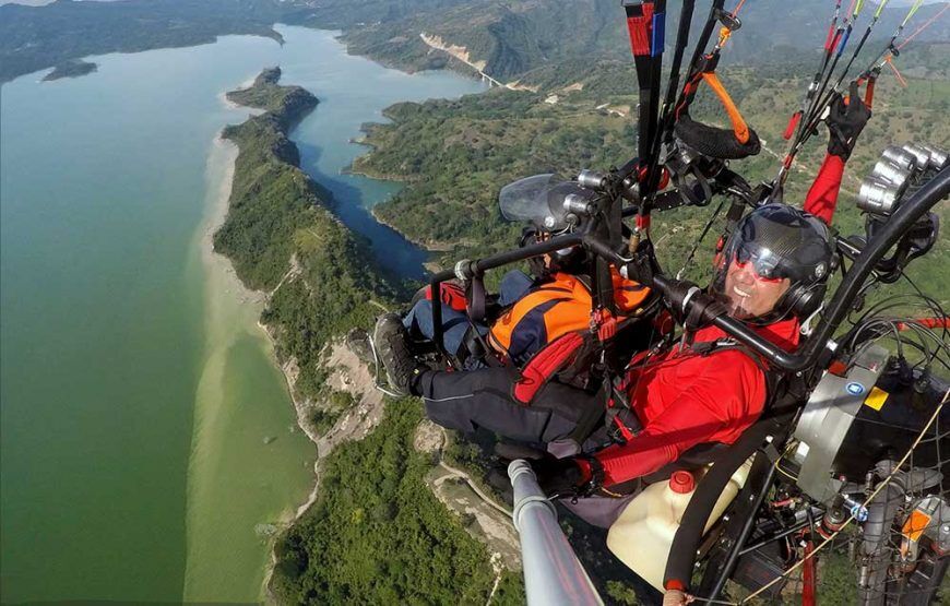 Vuela Paratrike o Parapente con motor en Hidrosogamoso: 5 razones para vivir esta experiencia